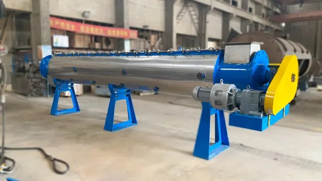 鱼粉设备里的蒸煮机工作原理是什么